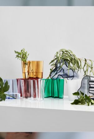 Das Bild zeigt das Produkt mit dem Namen Iittala. Es handelt sich um einen Artikel ohne weitere Beschreibung.