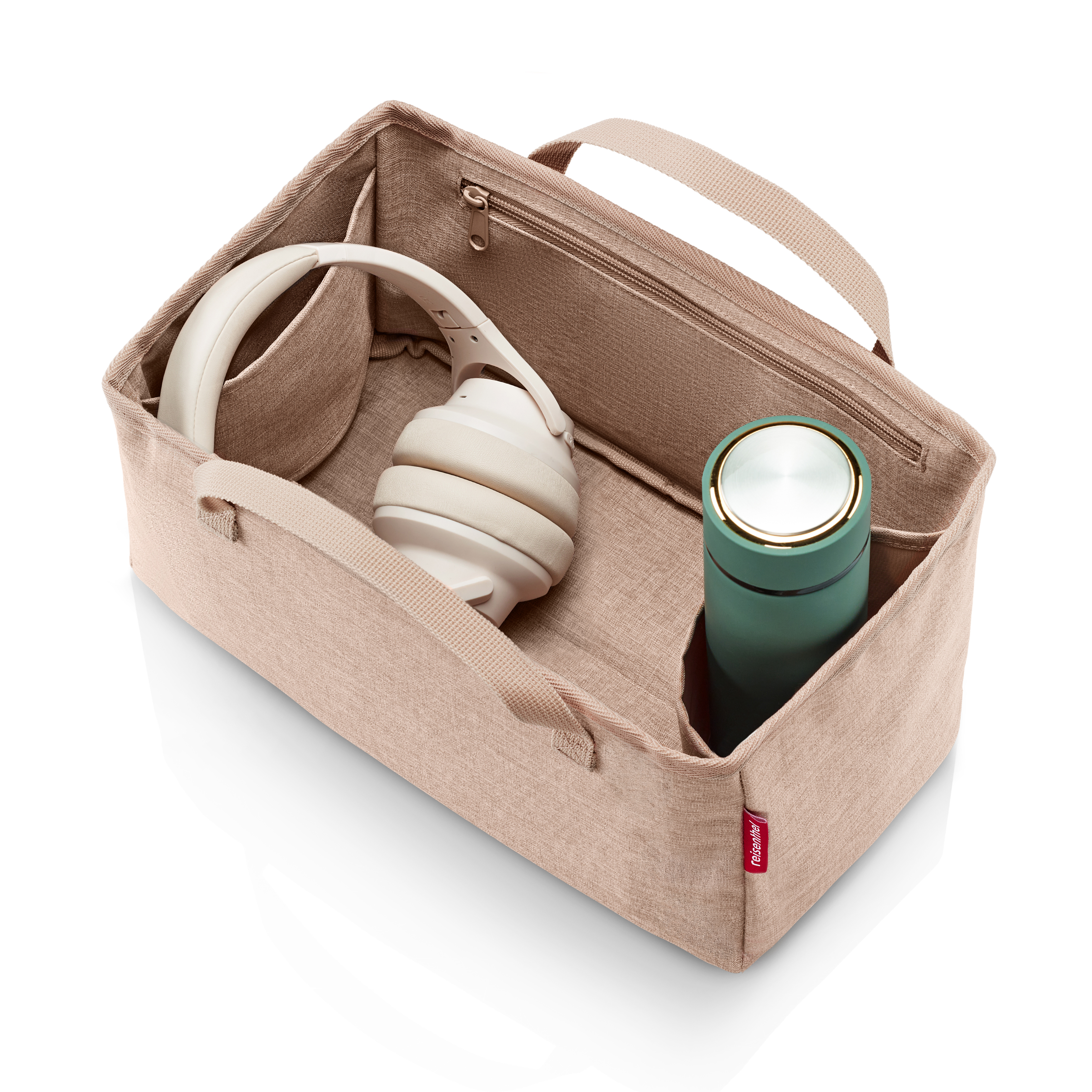Das Bild zeigt einen Organizer mit dem Dateinamen BX6041_organizer_twist-coffee_reisenthel_D_02. Wahrscheinlich handelt es sich um einen Organizer in Kaffee-Twist-Design.