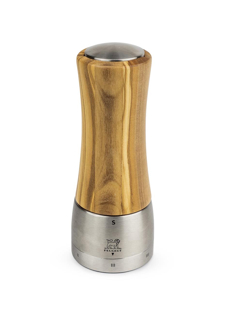 Die Abbildung zeigt eine Salzmühle Madras Olive USelect mit einer Höhe von 16 cm. Sie besteht aus Olivenholz und Edelstahl und ist modern designt.