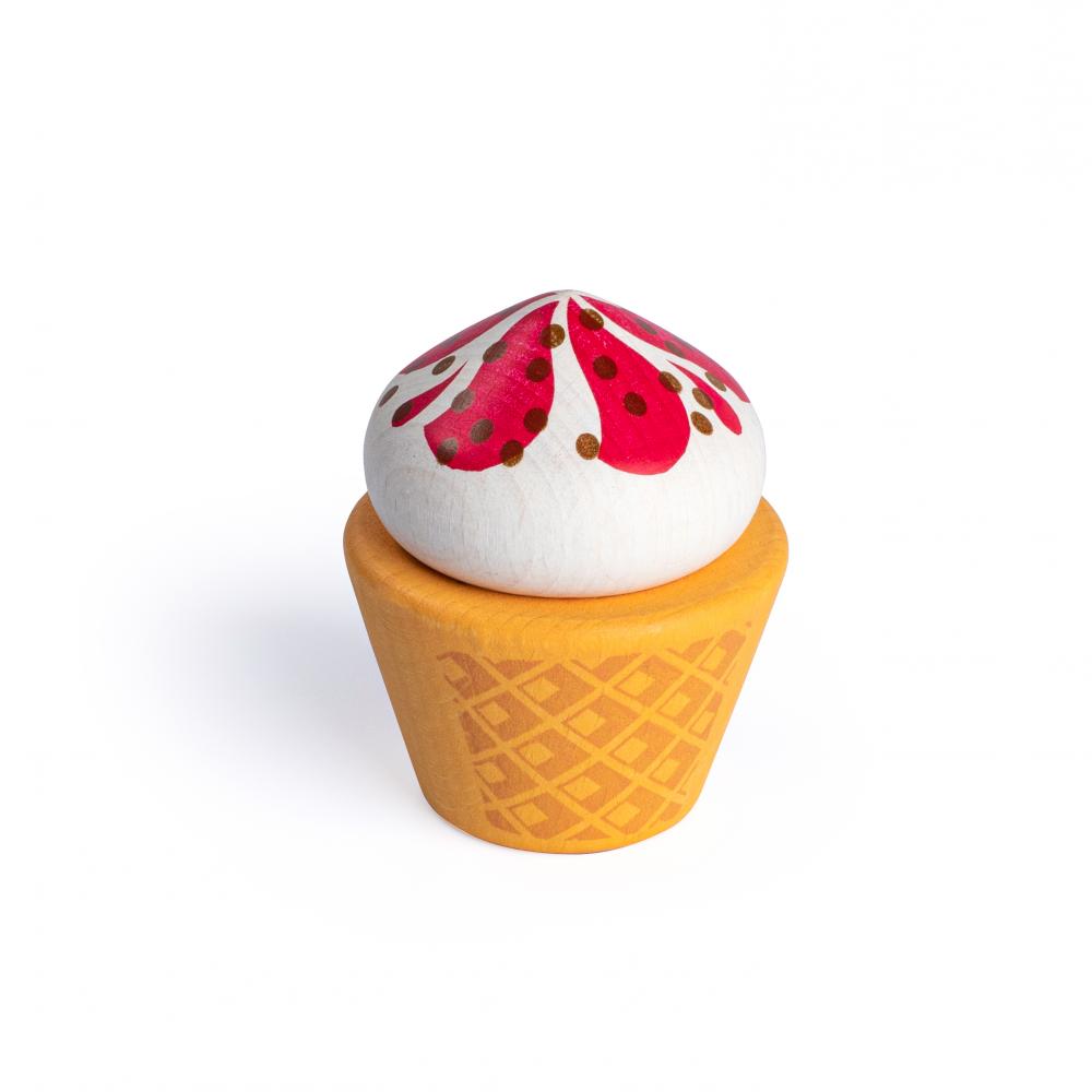 Auf dem Bild ist Softeis zu sehen. Es handelt sich um cremiges, kühles Eis in typischer Softeisform.