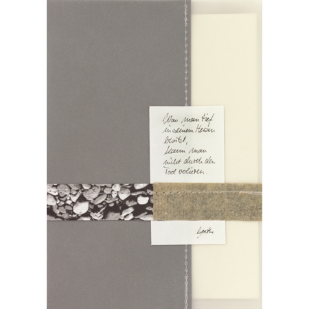 Unbekanntes Produkt wird abgebildet. Das Foto gibt keine genauen Details preis.