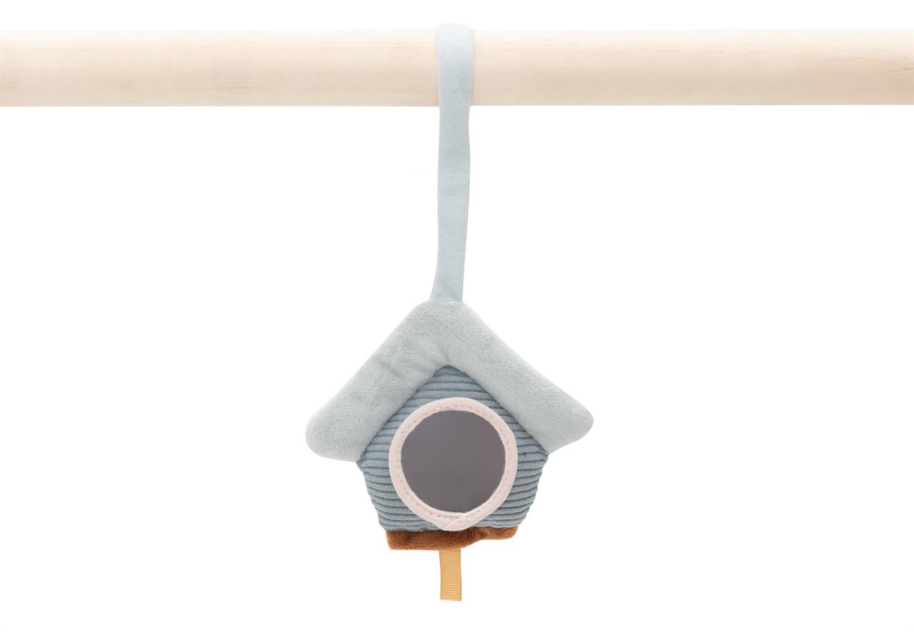 Das Bild zeigt das Produkt "Spieltrapez Spielsachen Lovely Birds". Es handelt sich um ein weiches, hängendes Spielzeug in Form eines kleinen Vogelhauses.