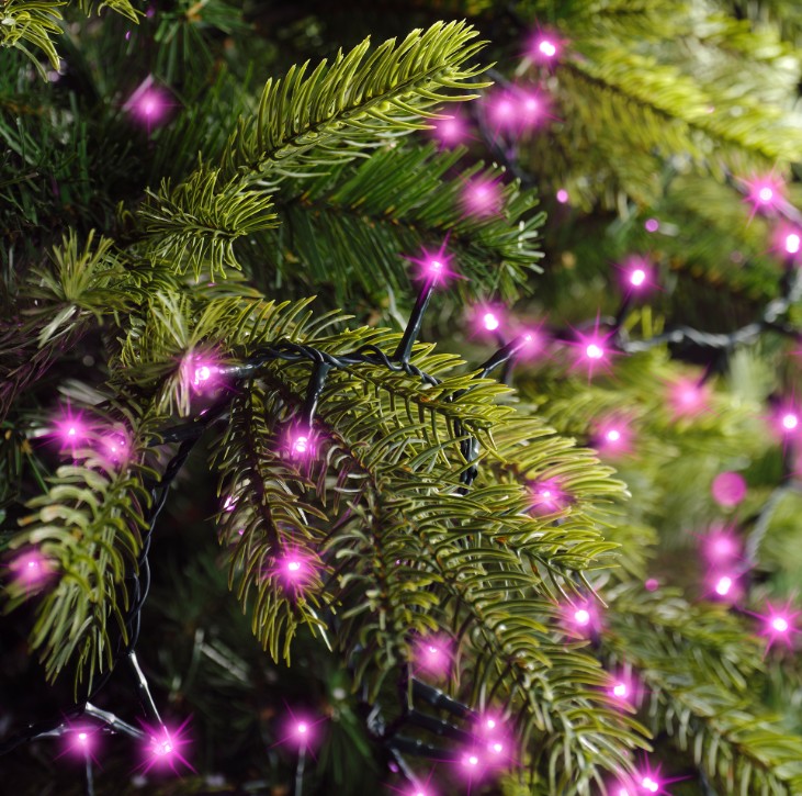 Das Bild zeigt die LED Compact Beleuchtung mit Twinkle Effekt und 8 Funktionen. Das Produkt ist für stimmungsvolle Lichtakzente geeignet.
