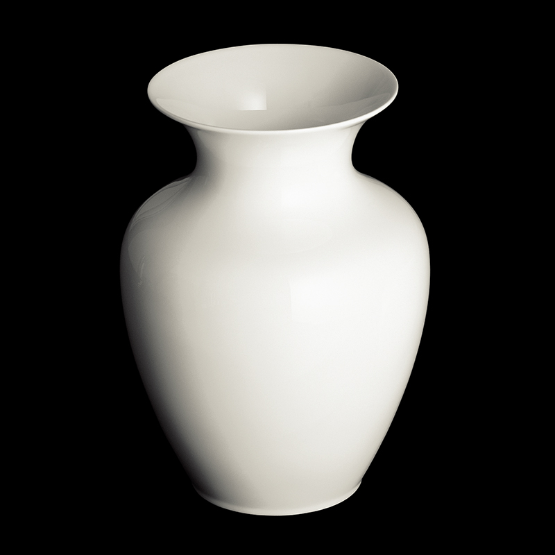 Diese Abbildung zeigt eine klassische, weiße Vase aus Fine Bone China mit einer Höhe von 30 cm. Die Vase hat eine elegante, zeitlose Form und eine glänzende Oberfläche.