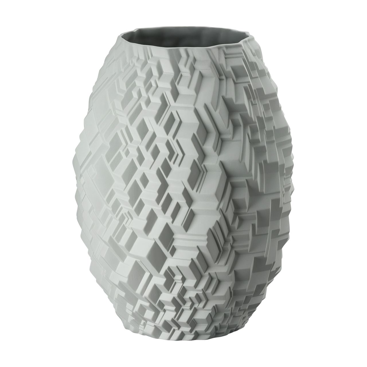 Die Vase ist 28 cm hoch und aus Sandstein gefertigt. Sie hat ein auffälliges, geometrisches Muster auf der Oberfläche.