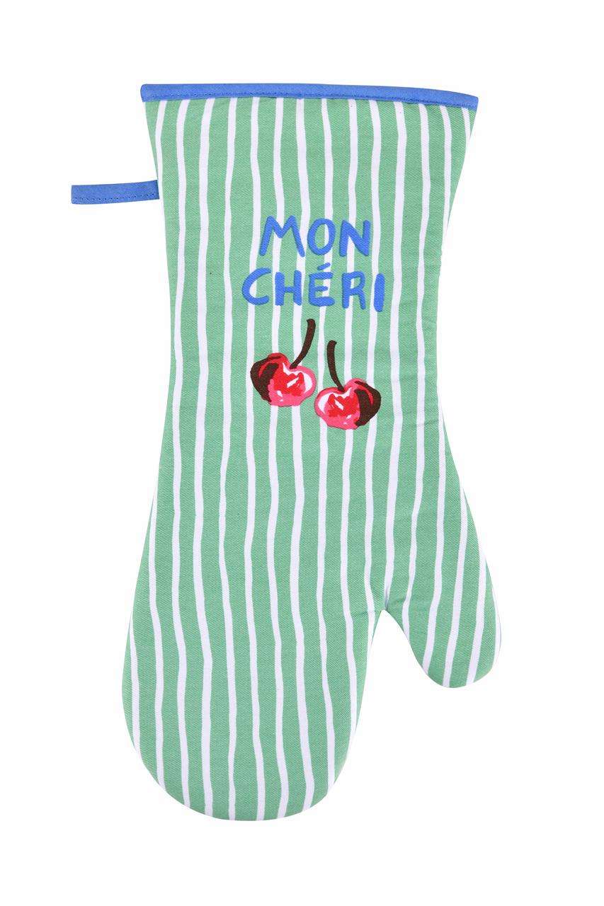 Der Topfhandschuh "Summer Fruits" hat grüne und weiße Streifen sowie einen blauen Rand. Auf der Vorderseite stehen die Worte "Mon Chéri" und es sind zwei Kirschen abgebildet.