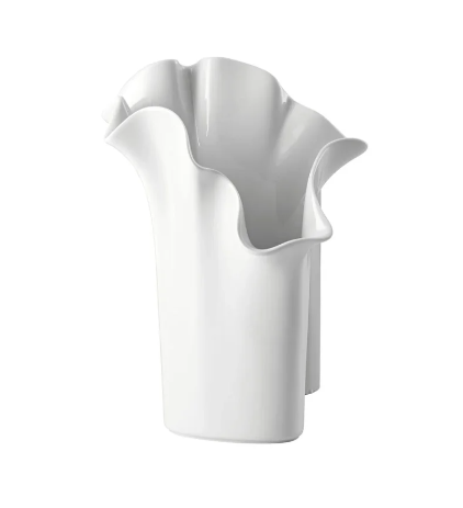 Abgebildet ist eine 30 cm große Vase namens Asym in Weiß. Die Vase besticht durch ihre asymmetrische Form.
