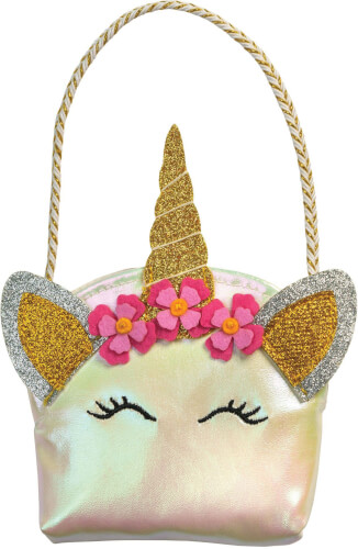 Diese Tasche ist in Form eines Einhorns gestaltet, mit Glitzerohrchen, einem goldenen Horn und pinken Blumen. Sie hat einen schimmernden Stoff und einen gedrehten Henkel.