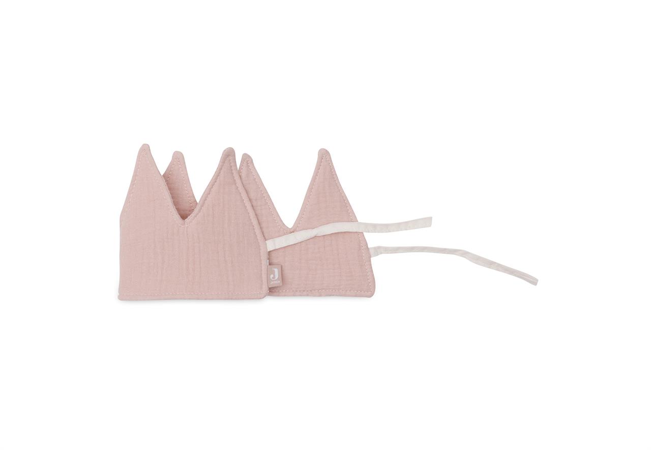 Die Abbildung zeigt eine rosa Geburtstagskrone aus Stoff. Sie hat eine Größe von 12x35 cm und kann mit Bändern gebunden werden.