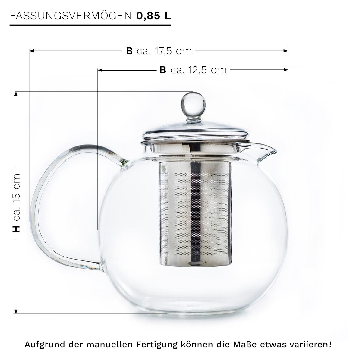 Die Abbildung zeigt die Teekanne aus Glas "Schnabel" mit einem Fassungsvermögen von 0,85 Litern. Die Teekanne ist etwa 15 cm hoch und 17,5 cm breit.