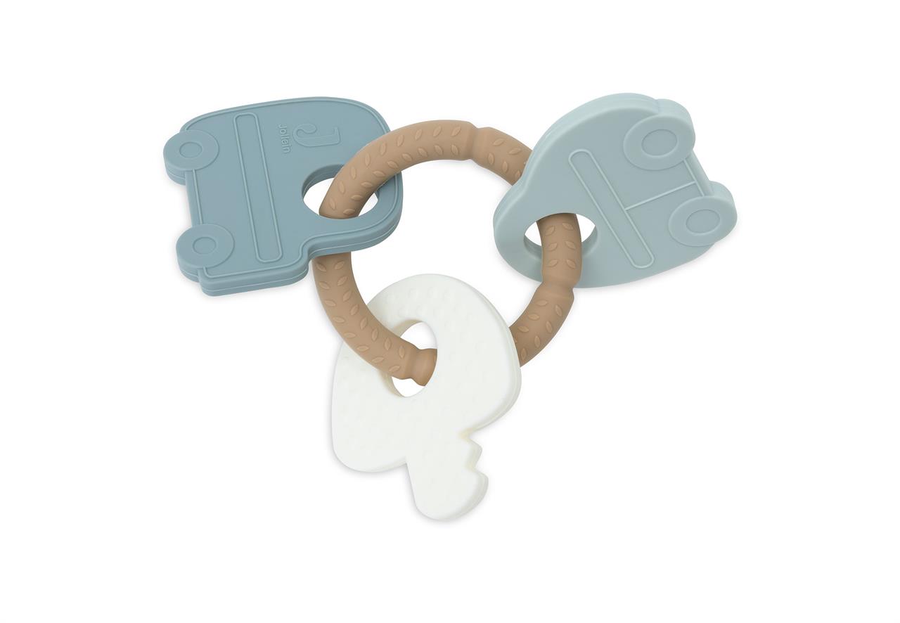 Das Bild zeigt einen Beißring aus Silikon in Form eines Schlüsselanhängers. Am Ring hängen zwei Autos und ein Schlüssel in sanften Farben.