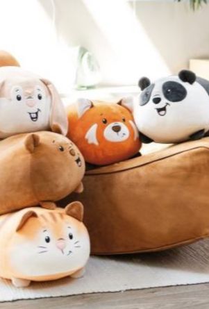 Das Bild zeigt ein Produkt mit dem Namen 'Nici'. Es könnte sich um ein Kuscheltier oder Geschenkartikel handeln.