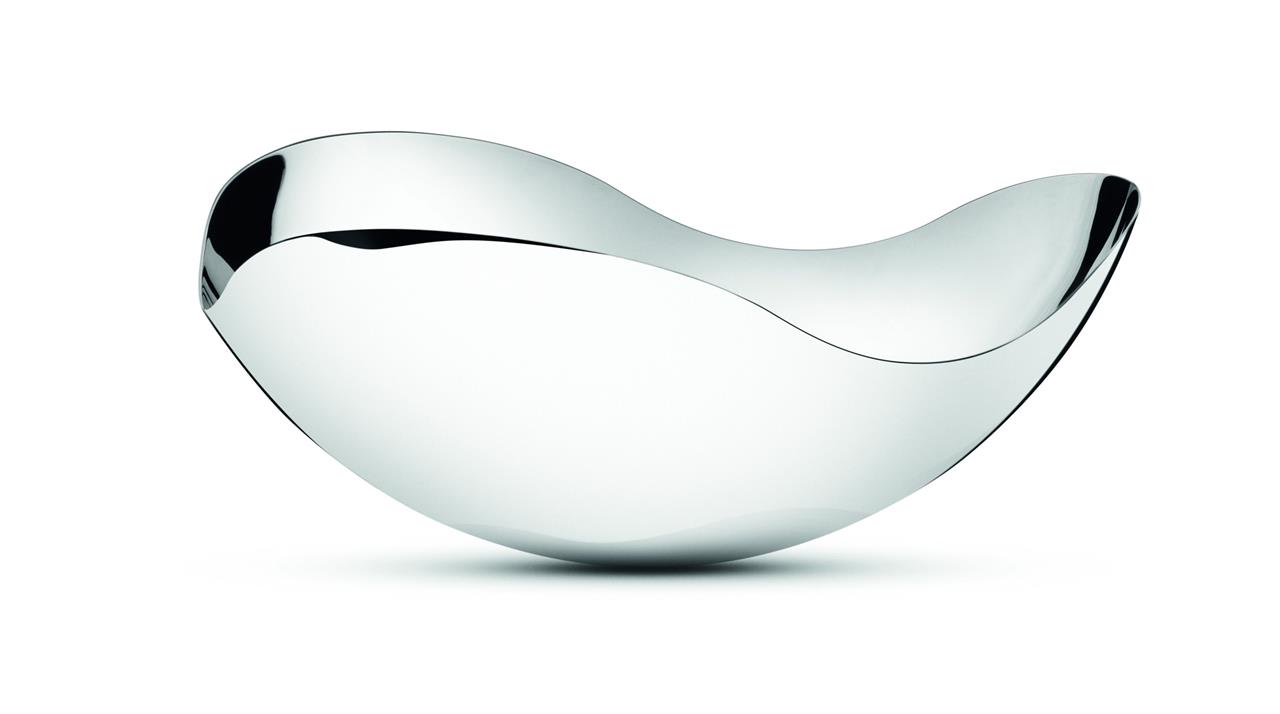 Die Abbildung zeigt die „Bloom Schale 340mm groß“ aus Edelstahl. Die Schale hat eine elegante, geschwungene Form und eine glänzende Oberfläche.