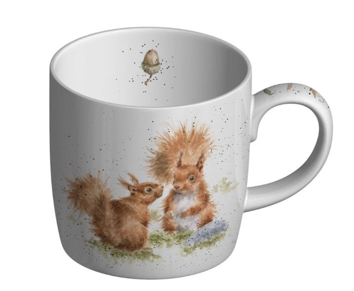 Abgebildet ist der 'Mug 0,31L, Between Friends, Eichhörnchen'. Die Tasse zeigt Eichhörnchen als Motiv.