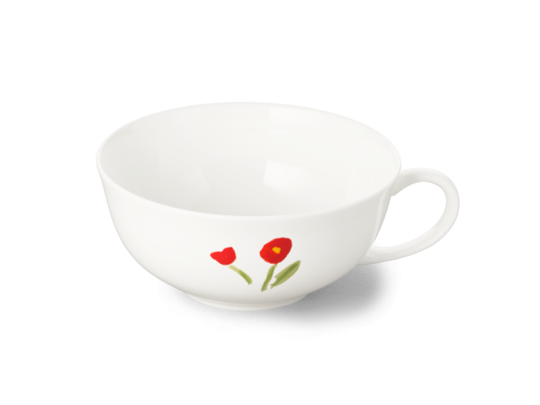 Dies ist eine Tee Obertasse mit einem Fassungsvermögen von 0,20 l in der Farbe Rot. Die Tasse ist Teil der Impression Blume Serie und besteht aus Fine Bone Porzellan.