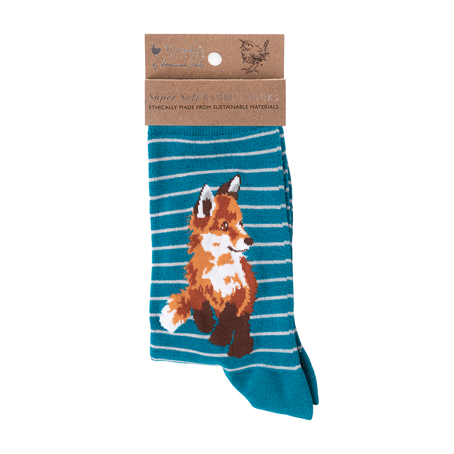 Die Abbildung zeigt die Fox Sock - Born to be Wild - TEAL. Socken mit einem Fuchs-Motiv in der Farbe Türkis sind zu sehen.