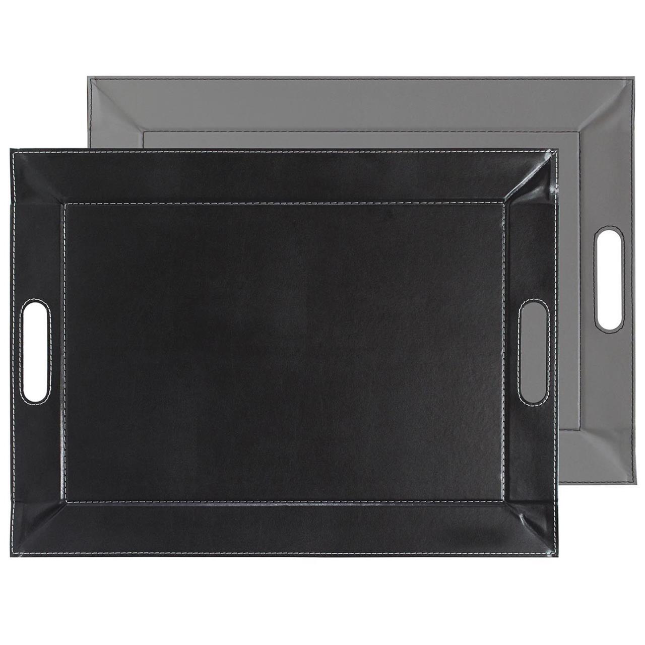 Das Bild zeigt zwei rechteckige Tabletts in den Farben Grau und Schwarz. Beide Tabletts haben praktische Grifföffnungen an den Seiten.