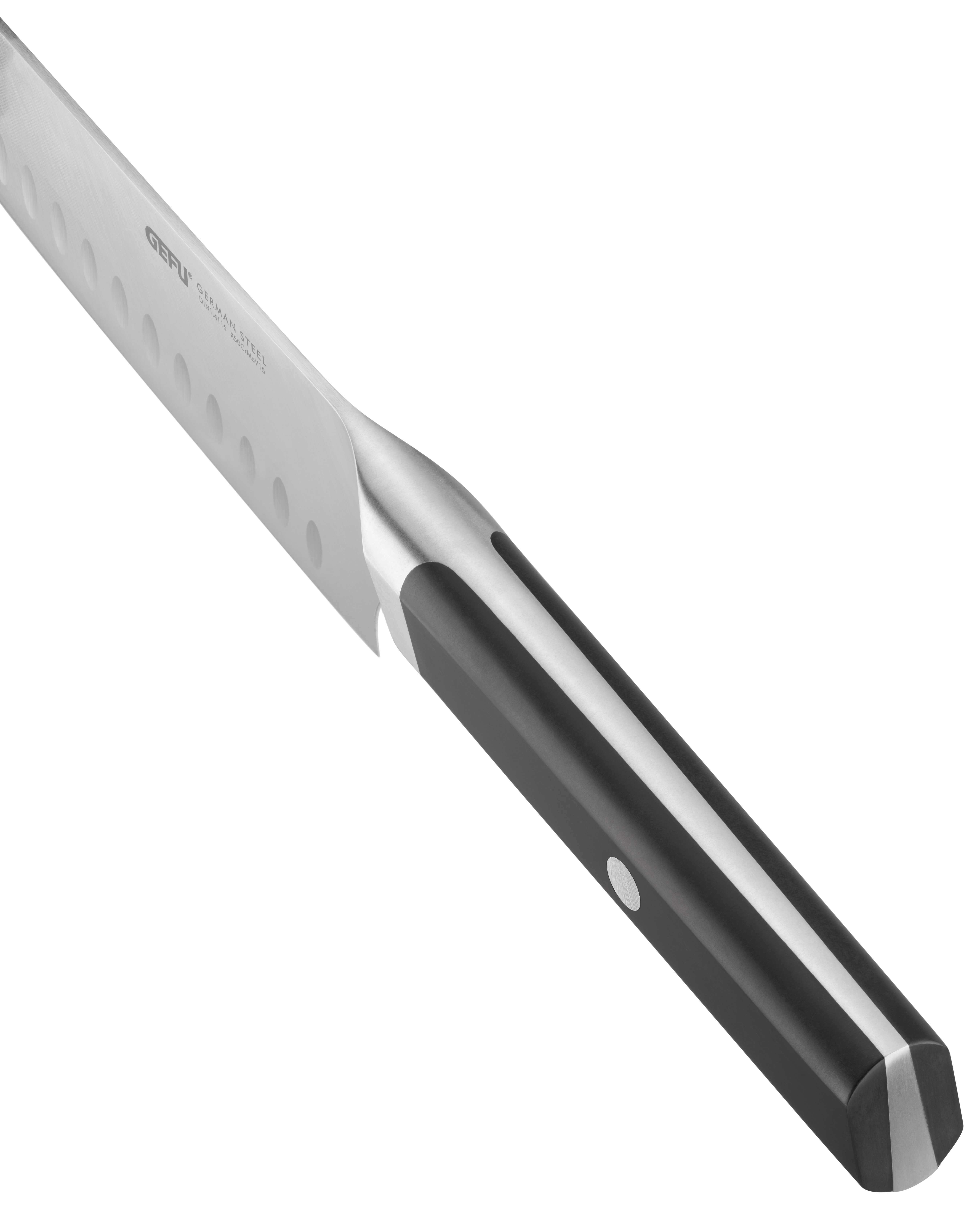 Das Santokumesser ACURO mit 18 cm Kullenschliff ist abgebildet. Es eignet sich hervorragend zum Schneiden von Fleisch, Fisch und Gemüse.