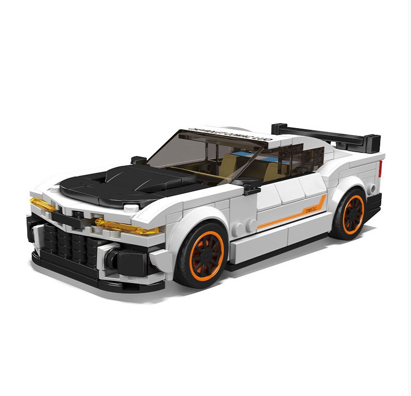 Zu sehen ist das Produkt Mould King® 27083 Kamaro 2L1. Es handelt sich um ein Konstruktionsfahrzeug mit sportlichem Design.