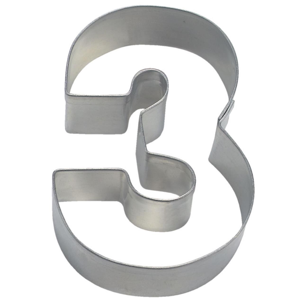 Das Bild zeigt einen Ausstecher in Form der Zahl 3 aus Edelstahl. Der Ausstecher wird zum Backen oder Basteln verwendet.