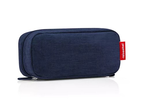 Dies ist die Multicase Twist Navy. Die Tasche besitzt ein dunkelblaues twist Design.