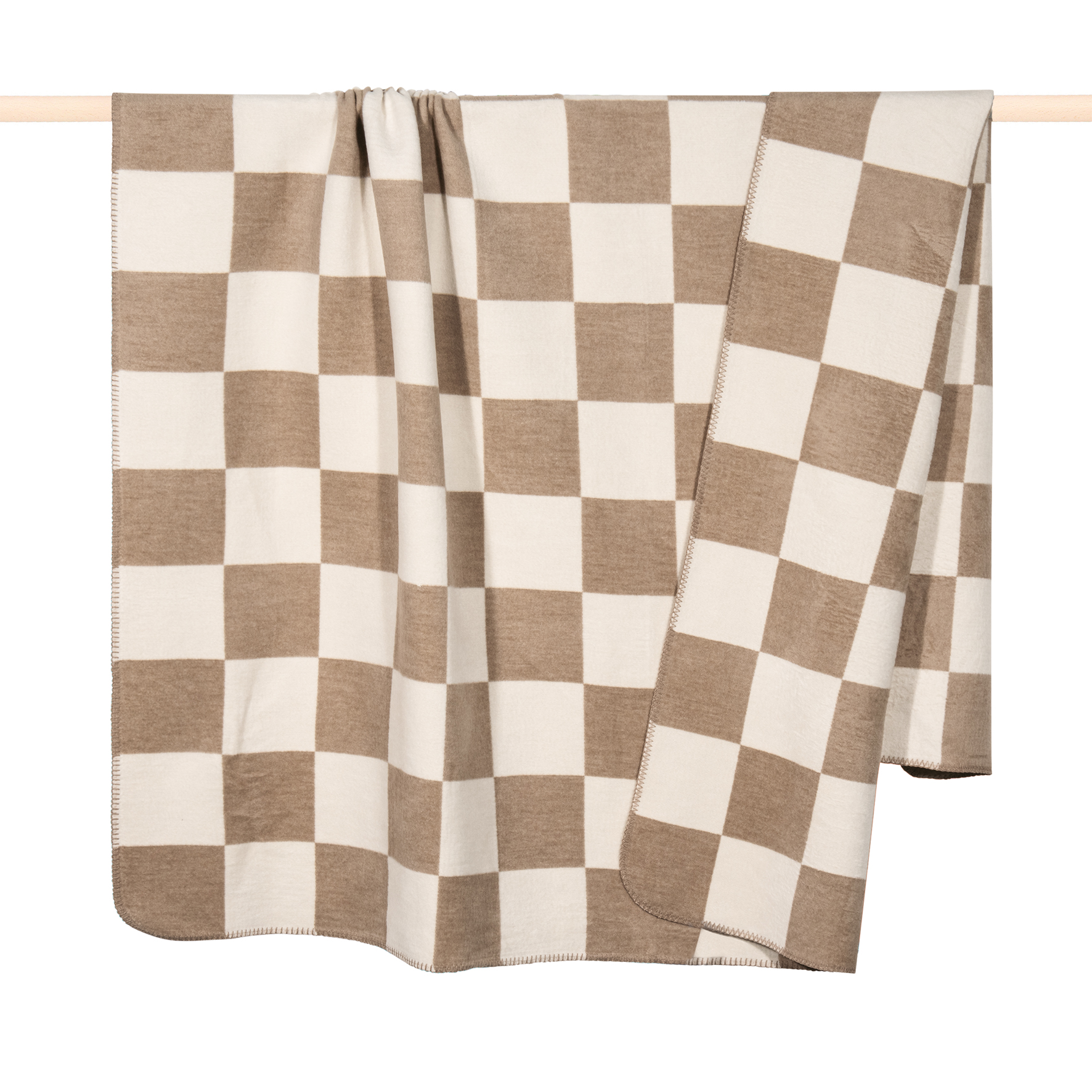 Decke CHESS Sand-taupe, 150 x 200 cm. Die Decke ist in den Farben Sand und Taupe gestaltet.