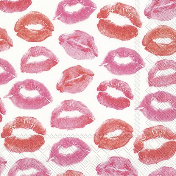 Die Serviette zeigt ein Muster aus roten und pinken Kussmundabdrücken auf weißem Hintergrund. Das Produkt heißt "KISS KISS Lunch-Servietten L 849200".