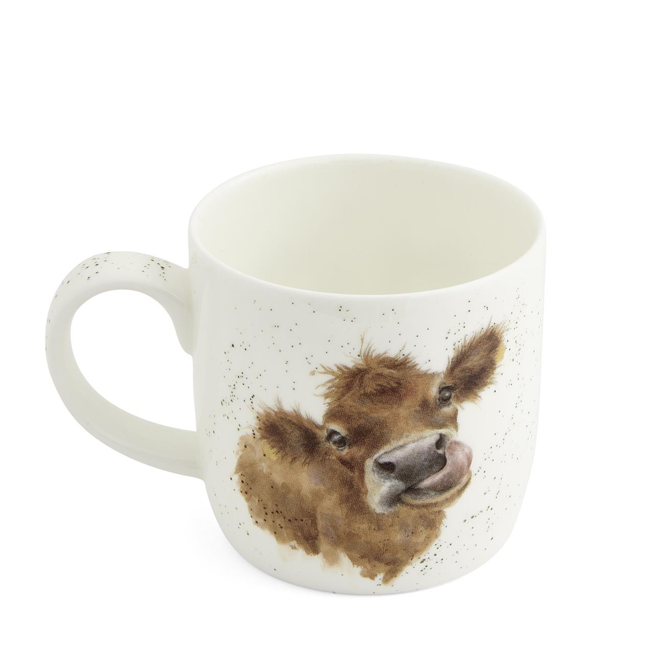 Auf der Tasse ist ein niedlicher Kuhkopf abgebildet. Die Tasse ist weiß und hat ein Fassungsvermögen von 0,31 Litern.