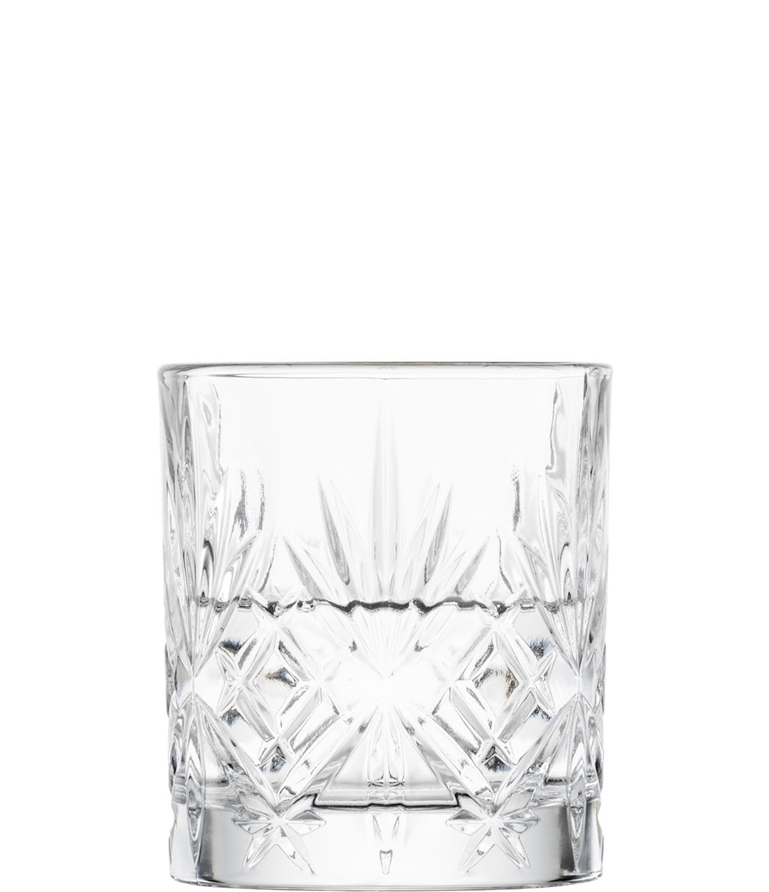 Das Bild zeigt ein kleines Schnapsglas mit einem hübschen Schliffmuster. Das Glas ist transparent und eignet sich ideal für Getränke wie Schnaps.