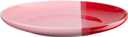 Der Teller ist halb rosa und halb rot. Er hat eine runde und flache Form.