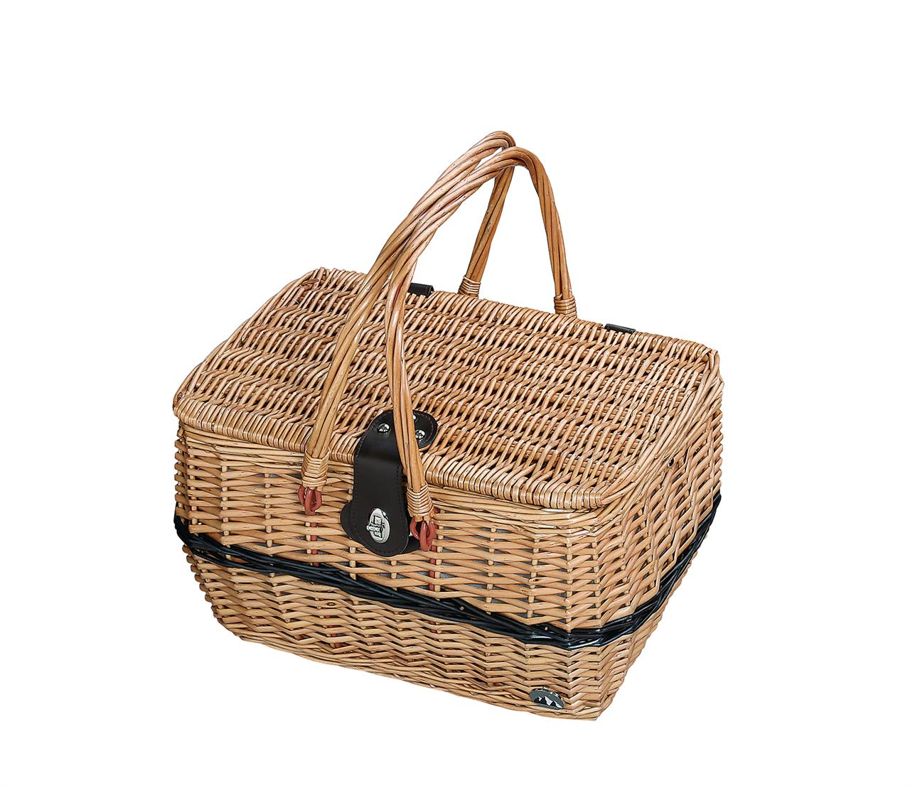 Der Picknick-Korb Idro hellbraun ist ein rechteckiger Korb aus hellem geflochtenem Weidenmaterial. Er hat zwei Henkel und einen Verschluss aus schwarzem Leder.