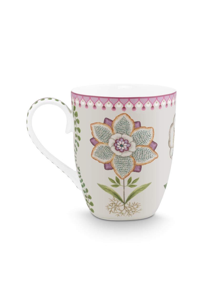 Die Abbildung zeigt einen großen Henkelbecher mit einem Fassungsvermögen von 350 ml. Der Becher ist lila und mit einem floralen Muster aus Lilien und Lotusblumen verziert.