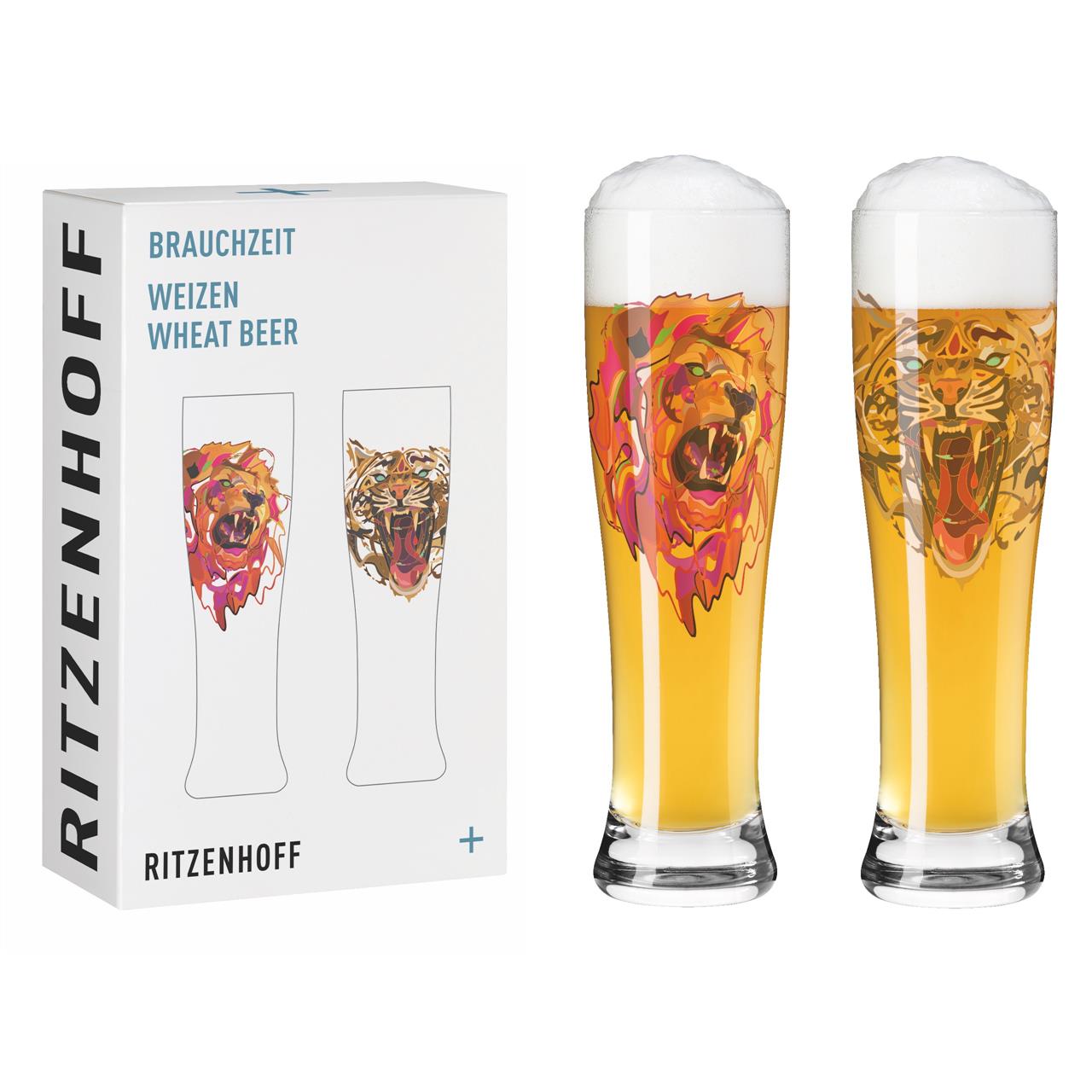 Auf dem Bild sind zwei Weizengläser mit farbenfrohen Tiermotiven, Löwe und Tiger, zu sehen. Daneben steht die Verpackung mit der Aufschrift „Brauchzeit Weizen Wheat Beer“ von Ritzenhoff.