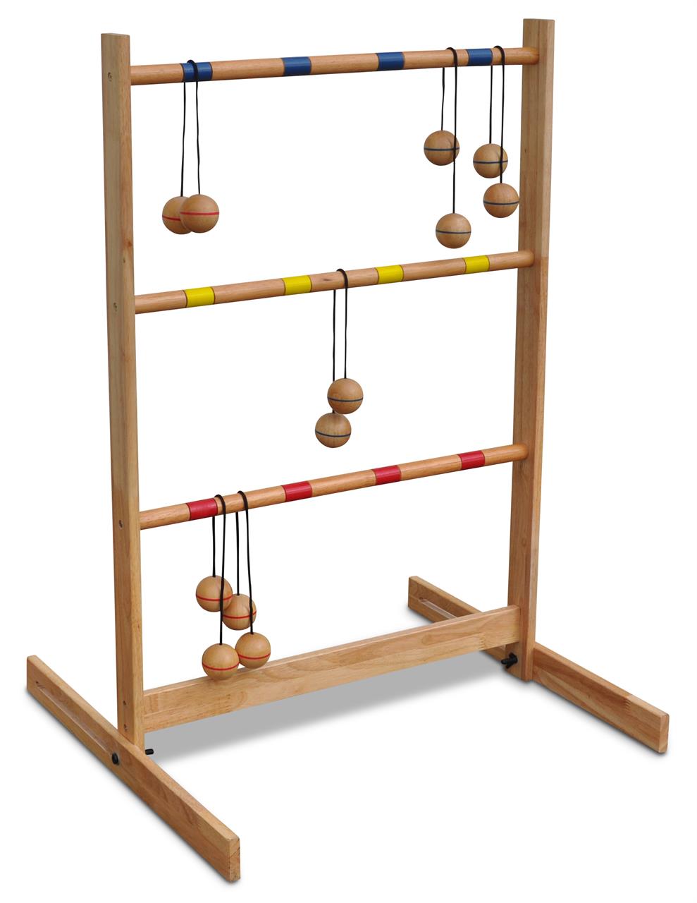 Das Bild zeigt das Spiel "Spin Ladder Original - Leitergolf" mit einer Holzleiter und drei farbigen Sprossen. An den Sprossen hängen mehrere Wurfgeschosse, die aus zwei Holzkugeln bestehen, verbunden durch eine Schnur.