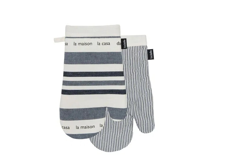 Das Produkt ist Topfhandschuhe 2er Set "La Casa" in schwarz. Die Handschuhe schützen vor Hitze in der Küche.