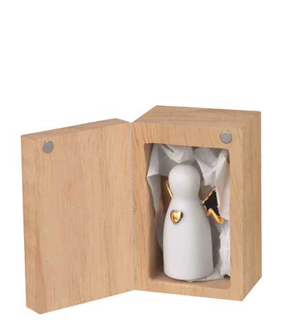 Hell beleuchtete Fotoaufnahme eines Produktes. Das Bild konzentriert sich allein auf das Produkt.