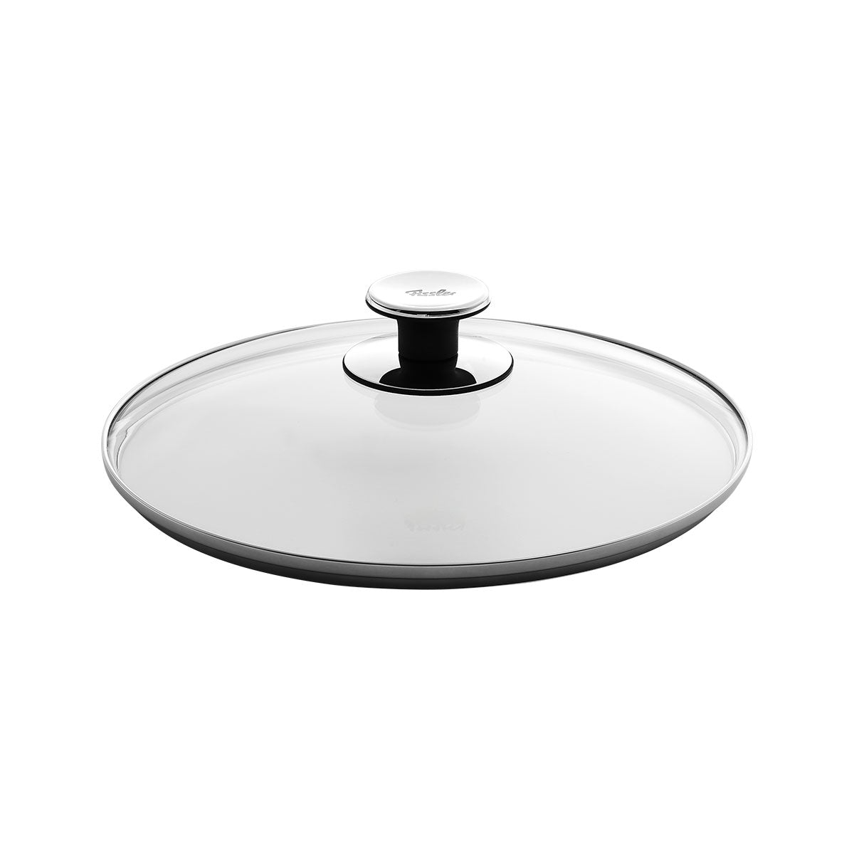 Zu sehen ist ein Glasdeckel, der auf einem Kochtopf platziert werden kann. Der Griff ist rund und schwarz.