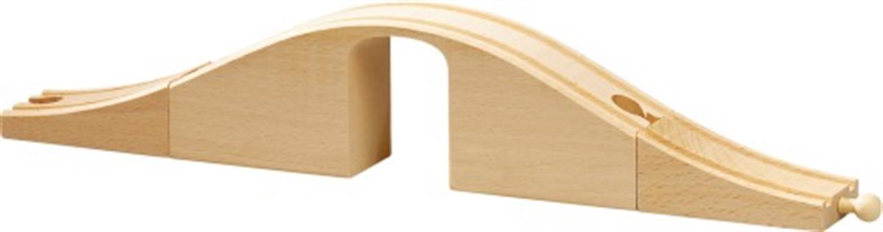 Das Bild zeigt eine Holzbrücke mit einer Unterführung für eine Spielzeugeisenbahn. Die Brücke ist Teil des BRIO®-Sets mit der Nummer 33351.