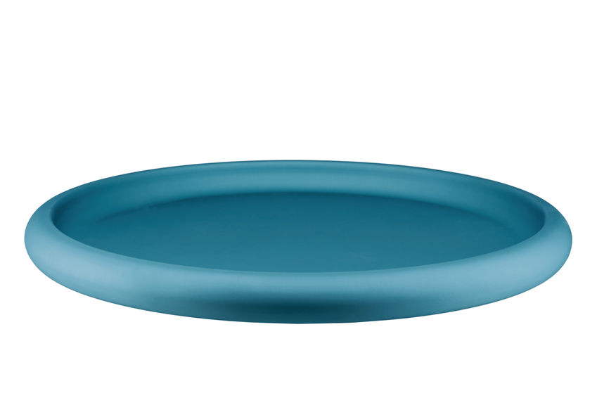 Die Abbildung zeigt die Schale DISCOLO, LA in einem kräftigen Blauton. Sie hat eine runde Form mit breitem, abgerundetem Rand.