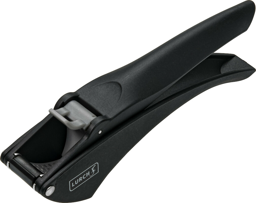 Das Bild zeigt eine schwarze Knoblauchpresse der Marke Lurch. Sie besteht aus robustem Material und hat einen ergonomischen Griff.