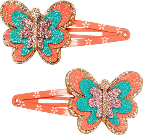 Auf dem Bild sind zwei bunte Haarspangen mit Schmetterlingsmotiven zu sehen. Die Schmetterlinge sind mit Glitzer in Rosa, Orange und Türkis verziert.