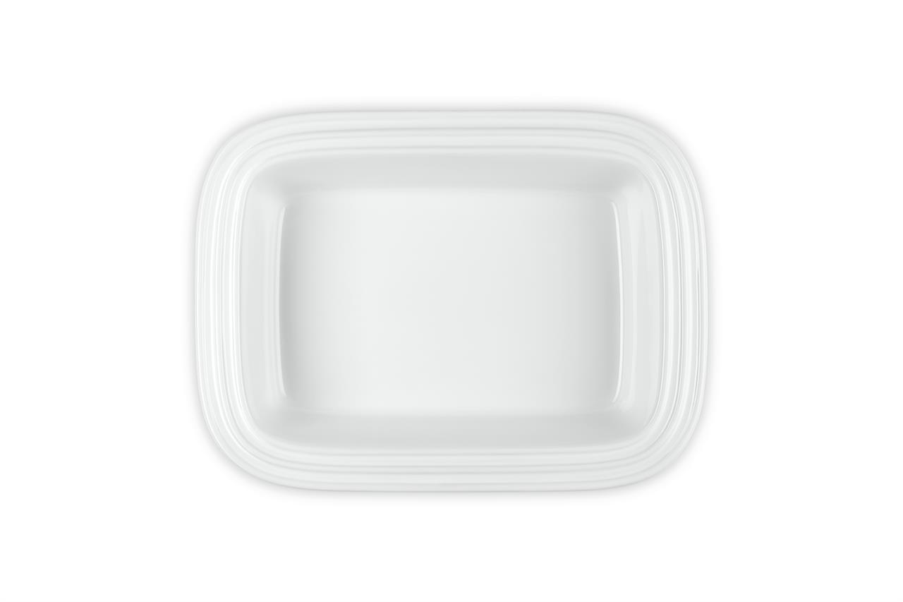 Die Abbildung zeigt eine rechteckige, weiße Lasagneform aus Keramik. Die Backform hat glatte Ränder und misst 31 cm.