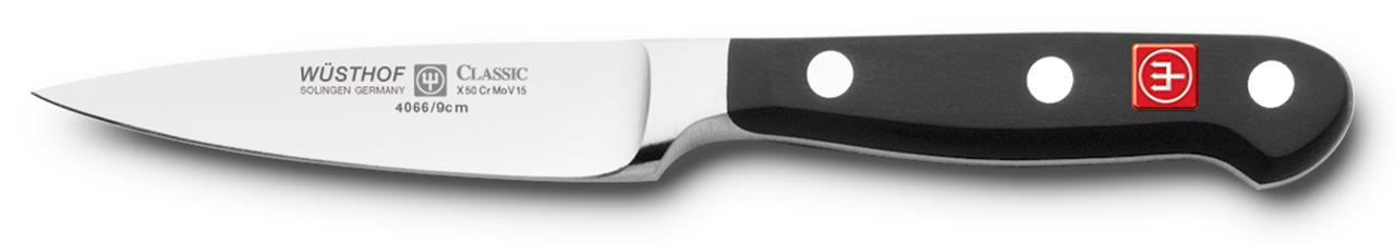 Das Bild zeigt ein Gemüsemesser mit einer Klingenlänge von 9 cm aus der Classic-Serie. Das Messer hat eine silberne Klinge und einen schwarzen Griff mit drei Nieten.