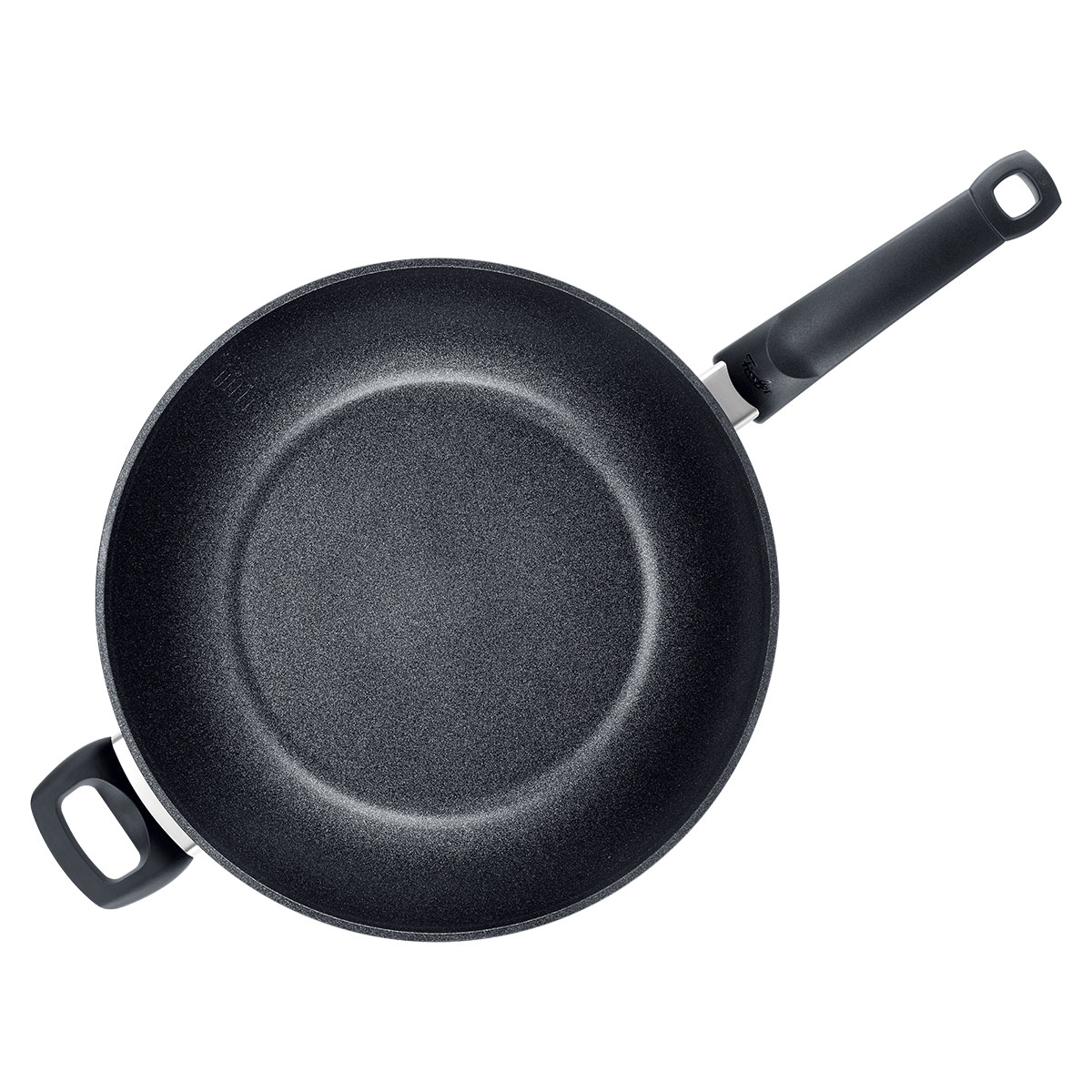 Dies ist eine schwarze Bratpfanne mit zwei Griffen. Sie hat eine antihaftbeschichtete Oberfläche und einen langen Griff auf einer Seite.
