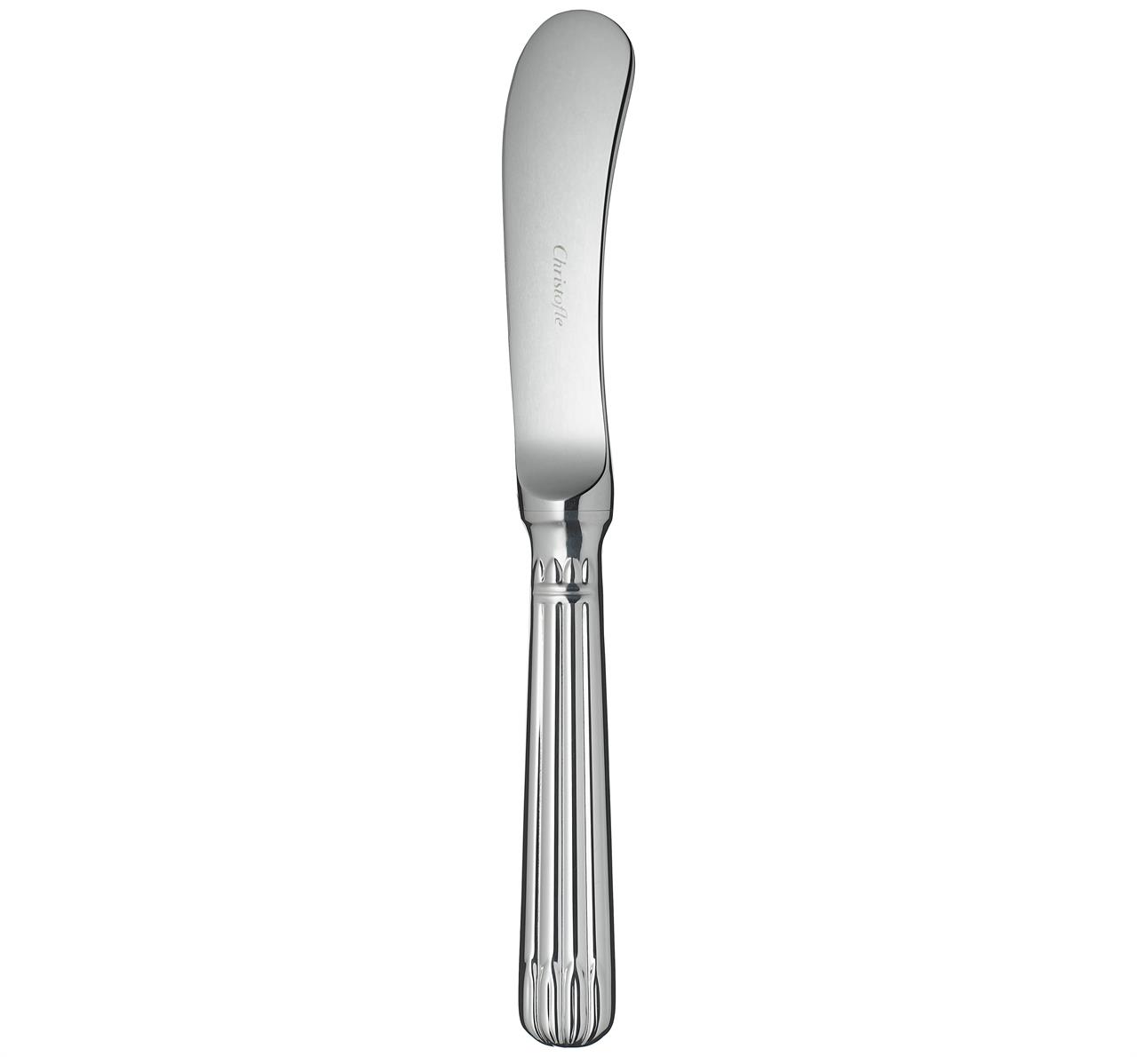 Das Bild zeigt ein elegantes Buttermesser namens "Osiris". Es hat eine glänzende Oberfläche und einen dekorativen Griff.
