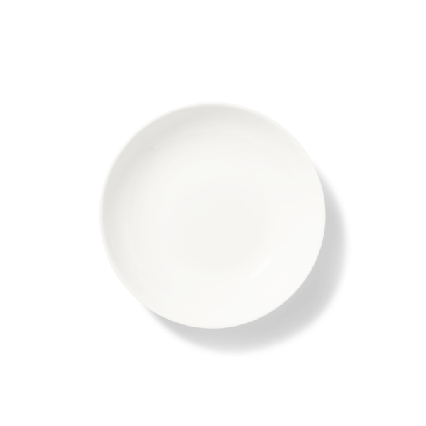 Die Schale 19 cm Pure Weiss Fine Bone China ist auf dem Bild zu sehen. Sie ist weiß und hat ein Fassungsvermögen von 0,40 Litern.