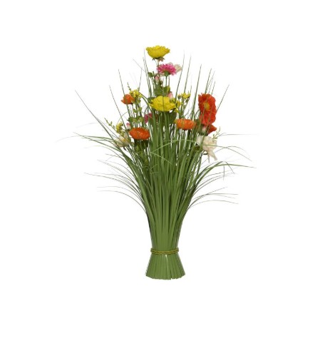 Gras aus Polyester als Produkt. Das Material besteht aus künstlichem Polyestergras.