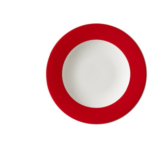 Der tiefe Teller ist 23 cm groß, in klassischem Rot und besteht aus Fine Bone China. Das Bild zeigt einen eleganten tiefen Teller mit kräftigem Farbakzent.