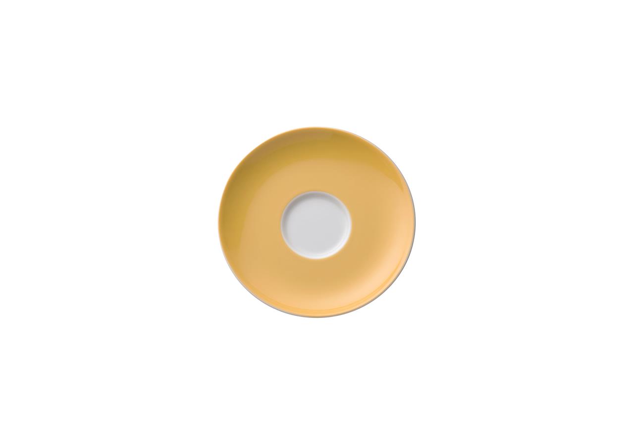 Die Abbildung zeigt eine kleine Untertasse mit einem Durchmesser von 14,5 cm. Sie ist gelb und gehört zur Serie "Sunny Day / Yellow".
