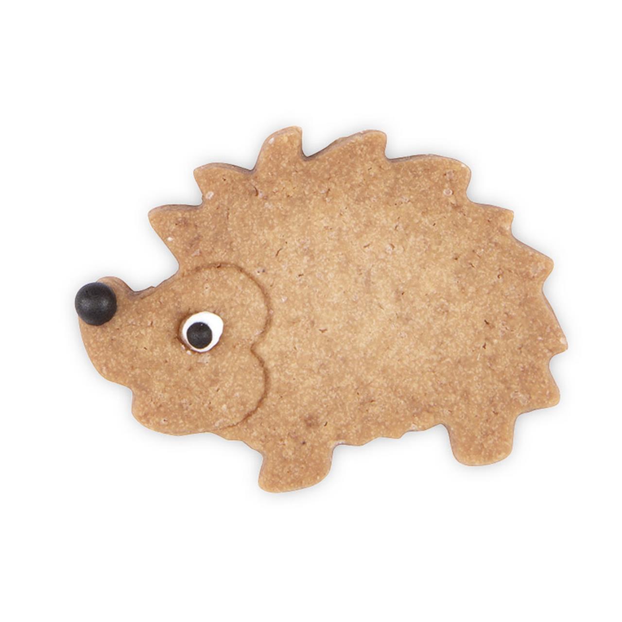 Dieses Bild zeigt einen Keks in der Form eines Igels. Der Keks wurde mit dem Ausstecher "Igel 4,5cm" gemacht.